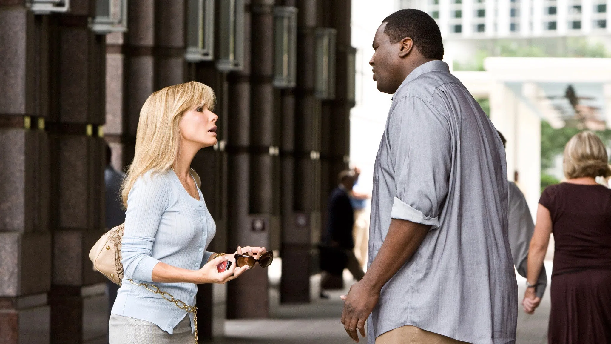 Kör Nokta - The Blind Side (2009) 6 Kör Nokta - The Blind Side (2009) 2009, Biyografi, Dram, Jae Head, John Lee Hancock, Lily Collins, Michael Lewis, Quinton Aaron, Sandra Bullock, Spor, Tim McGraw
