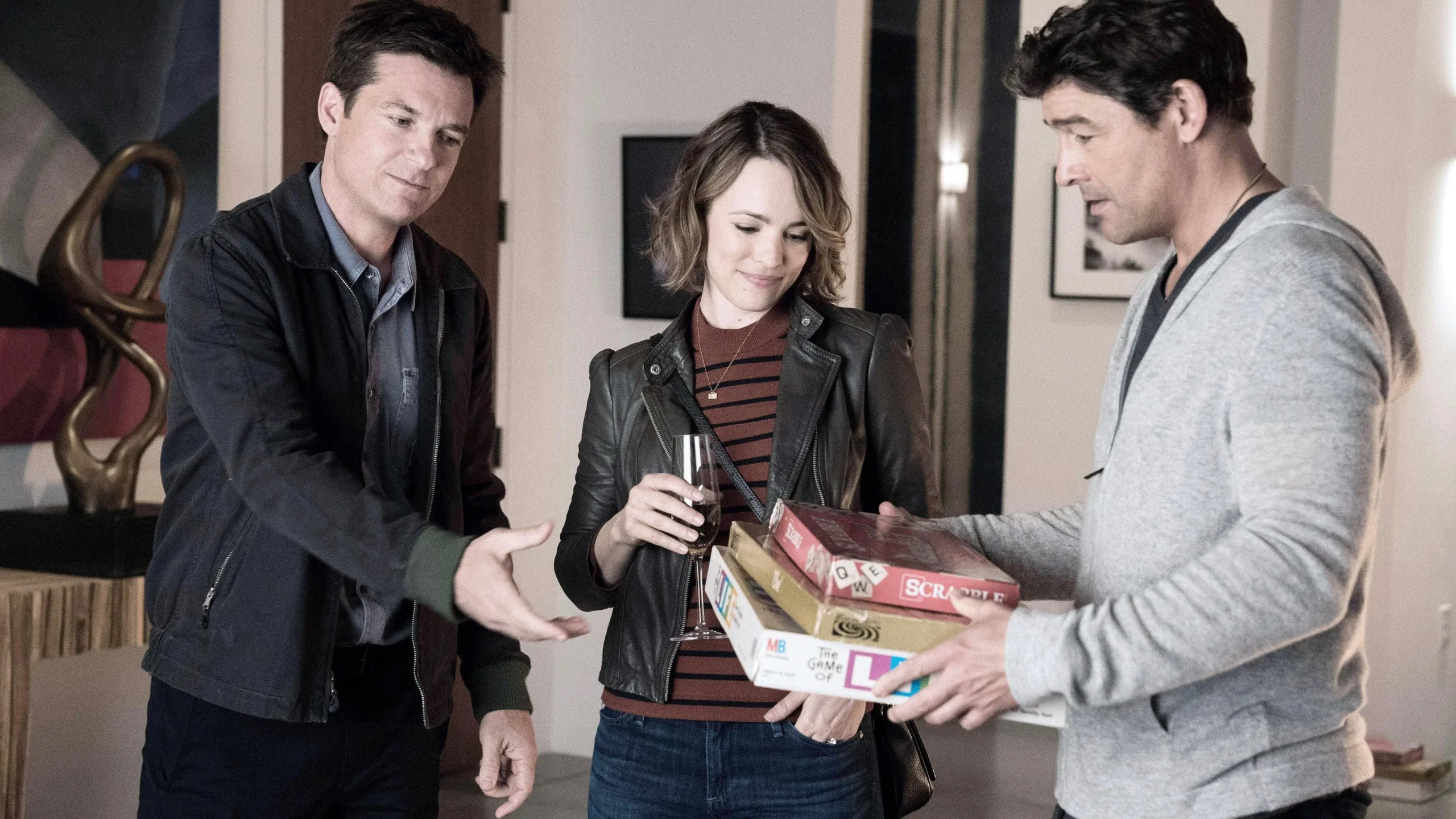 Oyun Gecesi - Game Night (2018) 2018, Aksiyon, Billy Magnussen, Gerilim, Gizem, Jason Bateman, Jesse Plemons, John Francis Daley, Jonathan Goldstein, Komedi, Kyle Chandler, Kylie Bunbury, Lamorne Morris, Macera, Mark Perez, Michael C. Hall, Rachel McAdams, Sharon Horgan, Suç