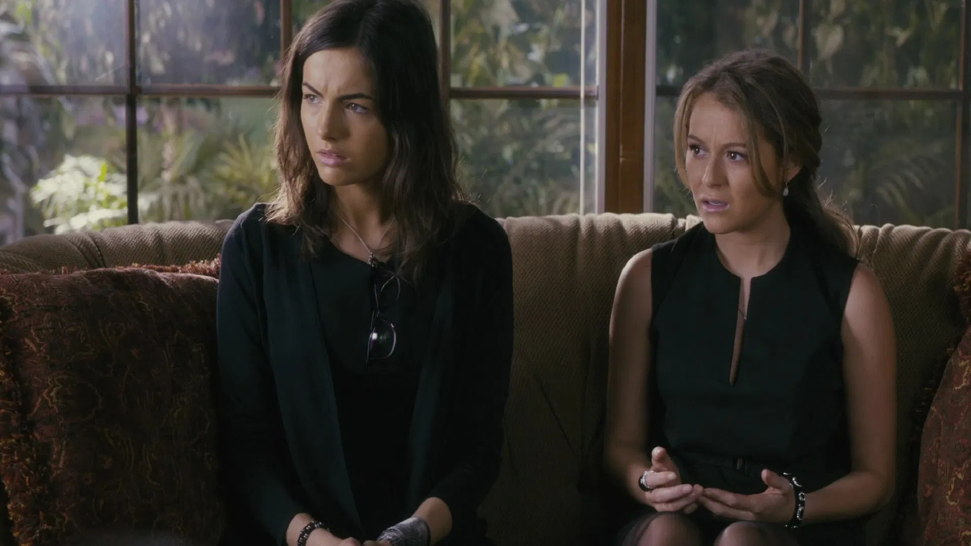 Varlıktan Yokluğa - From Prada to Nada (2011) 2011, Aksiyon, Alexa PenaVega, Angel Gracia, Camilla Belle, Craig Fernandez, Dram, Fina Torres, Komedi, Kuno Becker, Luis Alfaro, Romantik, Tina French