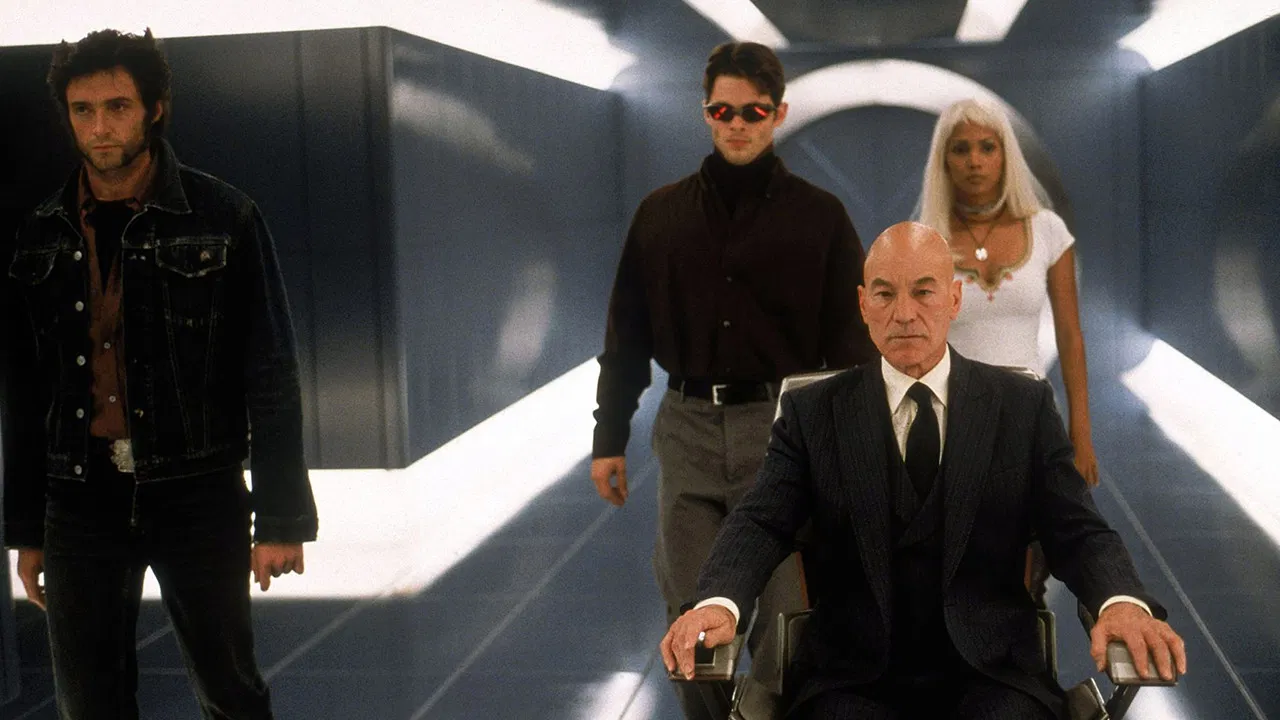 X-Men (2000) 2000, Aksiyon, Anna Paquin, Bilim Kurgu, Bryan Singer, David Hayter, Famke Janssen, Halle Berry, Hugh Jackman, Ian McKellen, James Marsden, Macera, Patrick Stewart, Tom DeSanto, Tyler Mane