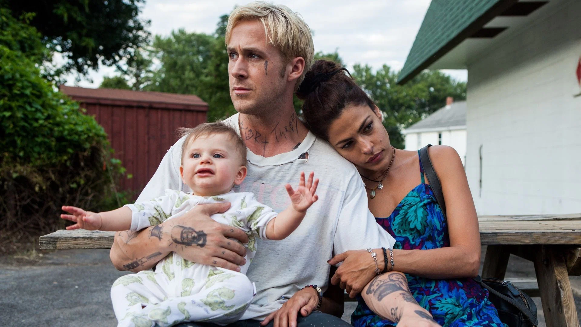 2012 yapımı film Babadan Oğula - The Place Beyond The Pines'in bilgileri, fragmanı ve diğer detayları içerikte yer alıyor.
