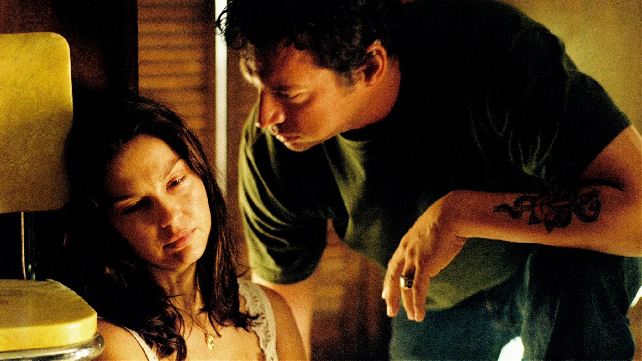 2006 yapımı film Böcek - Bug'un bilgileri, fragmanı ve diğer detayları içerikte yer alıyor.