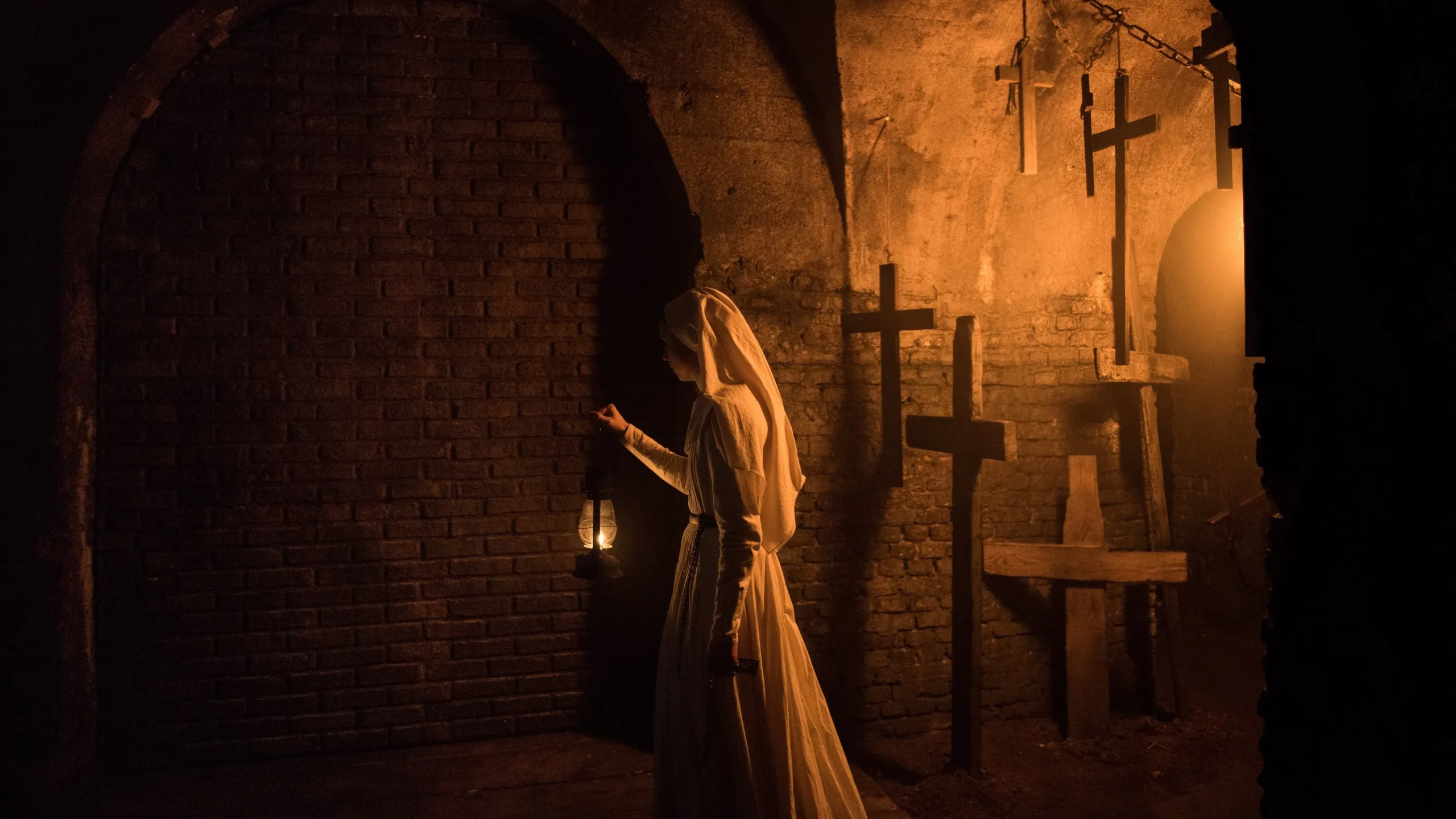 Dehşetin Yüzü - The Nun (2018) 2018, Bonnie Aarons, Corin Hardy, Demian Bichir, Gary Dauberman, Gerilim, Gizem, James Wan, Jonas Bloquet, Korku, Taissa Farmiga