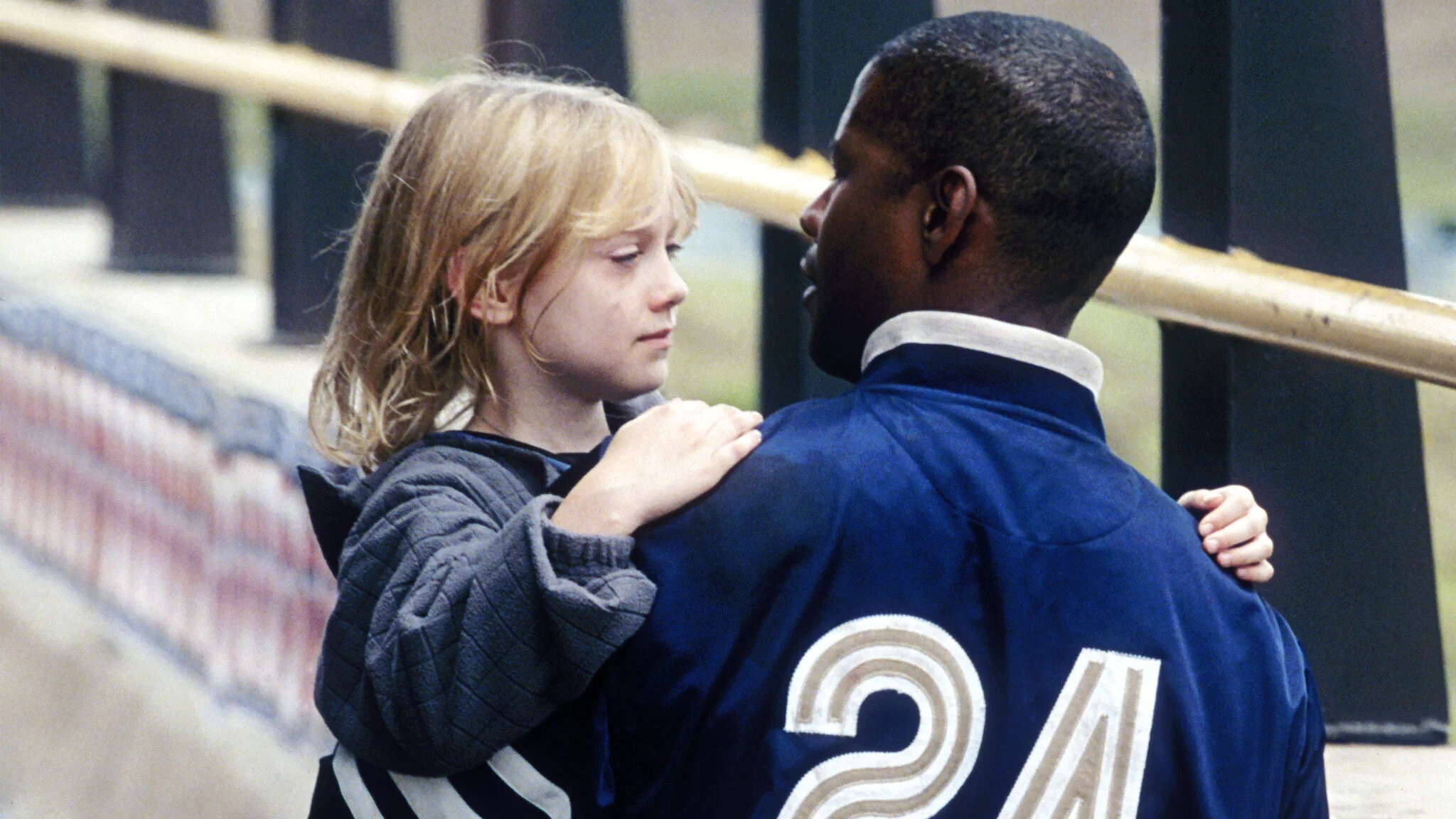 Gazap Ateşi - Man on Fire (2004) 3 Gazap Ateşi - Man on Fire (2004) 2004, A.J. Quinnell, Aksiyon, Brian Helgeland, Christopher Walken, Dakota Fanning, Denzel Washington, Gerilim, Giancarlo Giannini, Marc Anthony, Rachel Ticotin, Radha Mitchell, Suç, Tony Scott