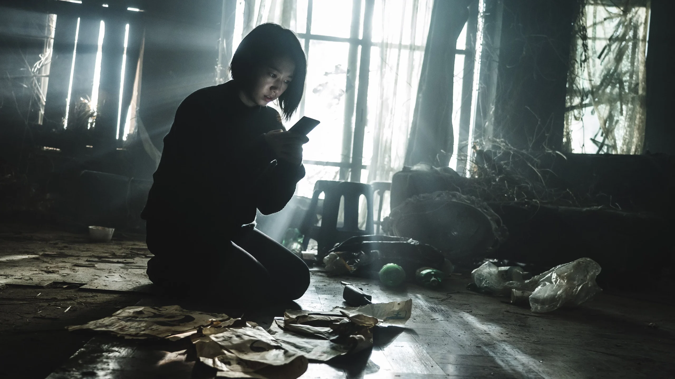 The Call (2020) 2020, Bilim Kurgu, Chung-Hyun Lee, Gerilim, Gizem, Jeon Jong-seo, Kim Sung-ryung, Korku, Lee El, Park Shin-hye, Sergio Casci