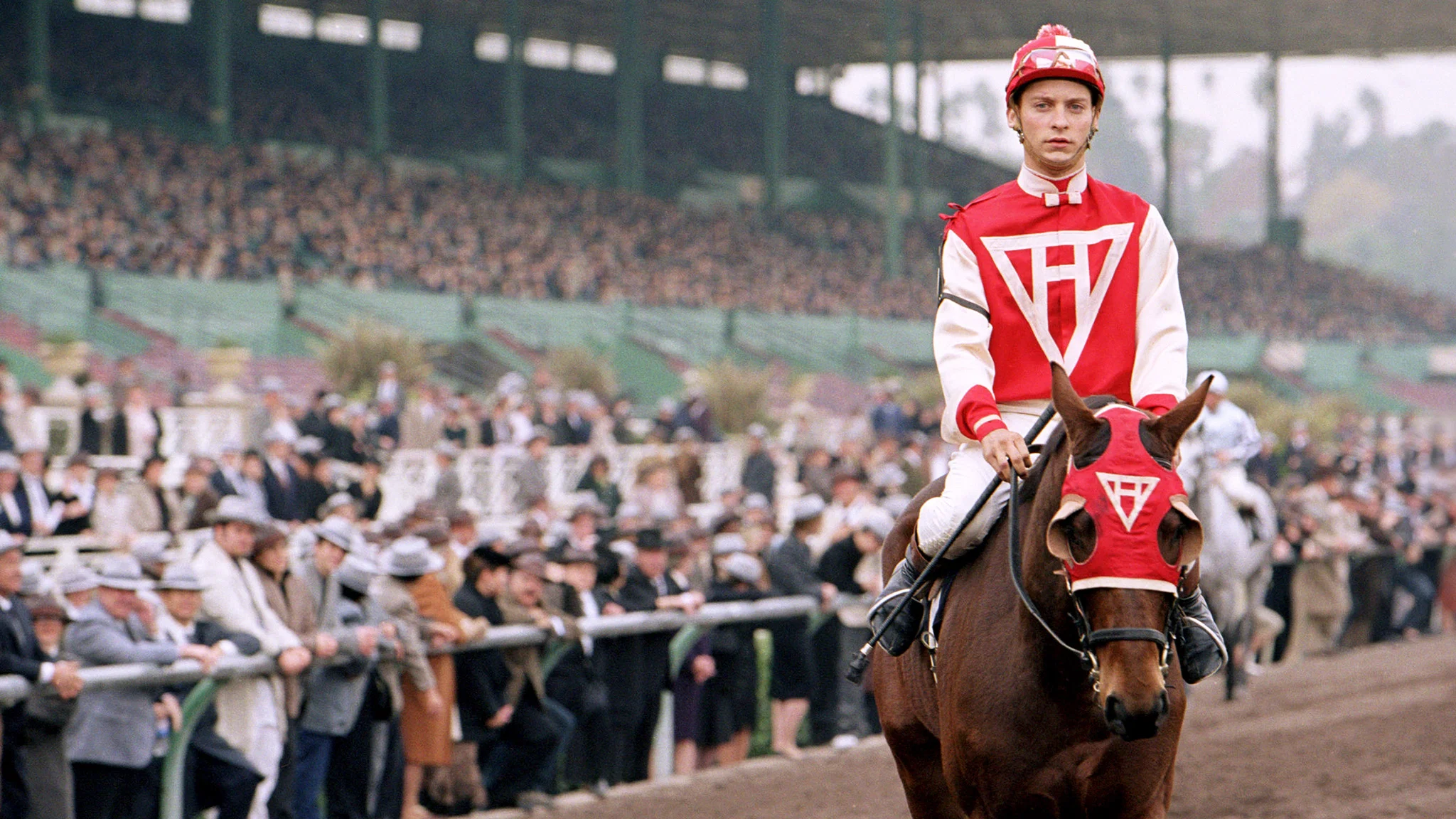 Zafer Yolu - Seabiscuit (2003) 3 Zafer Yolu - Seabiscuit (2003) 2003, Chris Cooper, David McCullough, Dram, Elizabeth Banks, Gary Ross, James Keane, Jeff Bridges, Laura Hillenbrand, Michel Ensign, Paul Vincent O'Connor, Spor, Tarih, Tobey Maguire