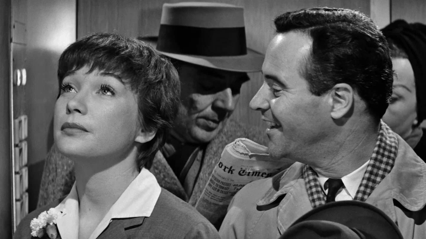 Garsoniyer - The Apartment (1960) 4 Garsoniyer - The Apartment (1960) 1960, Billy Wilder, David Lewis, Dram, Fred MacMurray, I.A.L. Diamond, Jack Kruschen, Jack Lemmon, Komedi, Ray Walston, Romantik, Shirley MacLaine