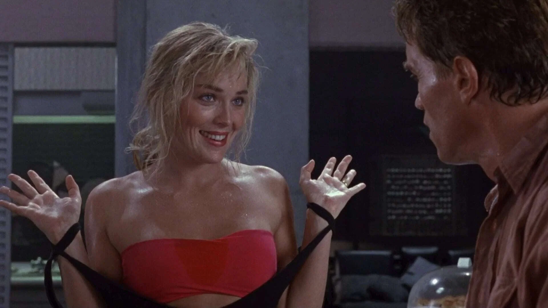 Gerçeğe Çağrı - Total Recall (1990) 3 Gerçeğe Çağrı - Total Recall (1990) 1990, Aksiyon, Arnold Schwarzenegger, Bilim Kurgu, Dan O'Bannon, Macera, Michael Ironside, Paul Verhoeven, Philip K. Dick, Rachel Ticotin, Ronald Shusett, Ronny Cox, Sharon Stone