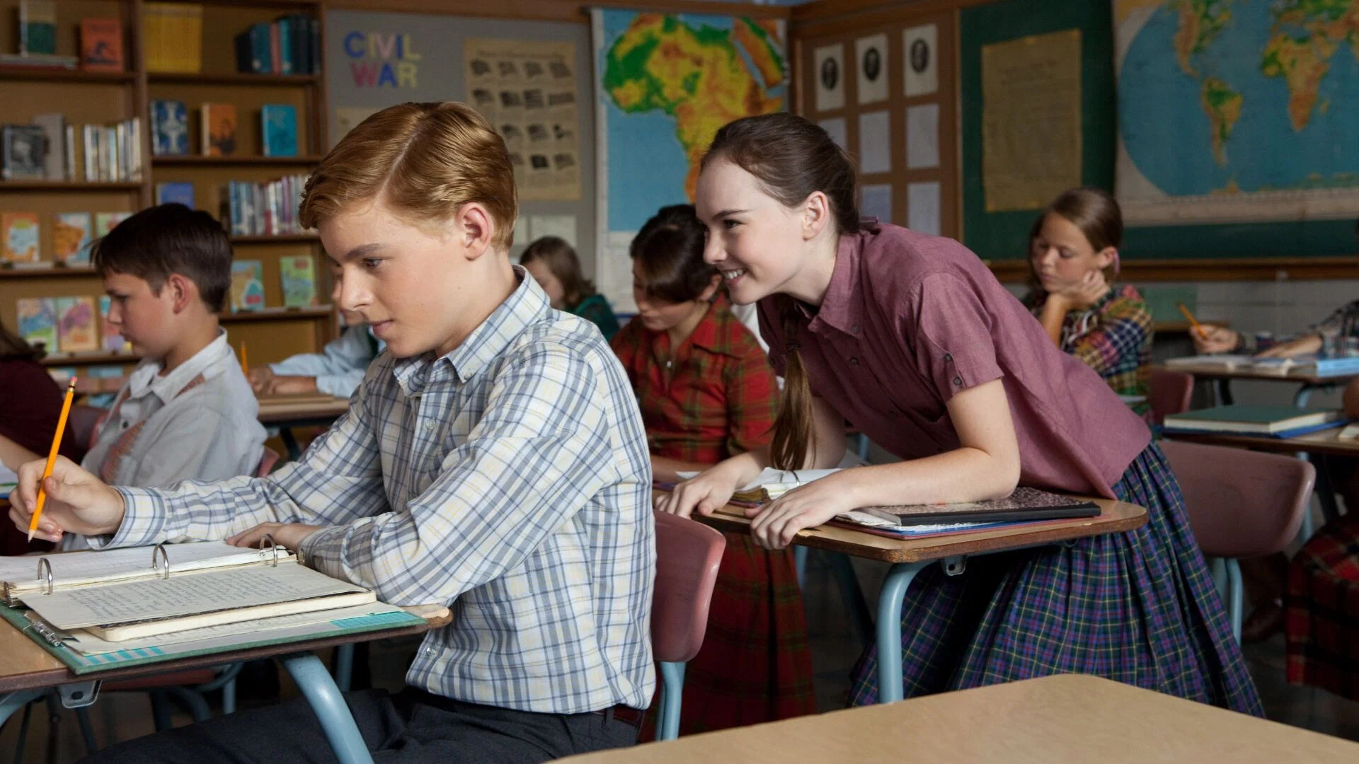 İlk Aşk - Flipped (2010) 2010, Andrew Scheinman, Anthony Edwards, Callan McAuliffe, Dram, John Mahoney, Madeline Carroll, Penelope Ann Miller, Rebecca De Mornay, Rob Reiner, Romantik, Wendelin Van Draanen