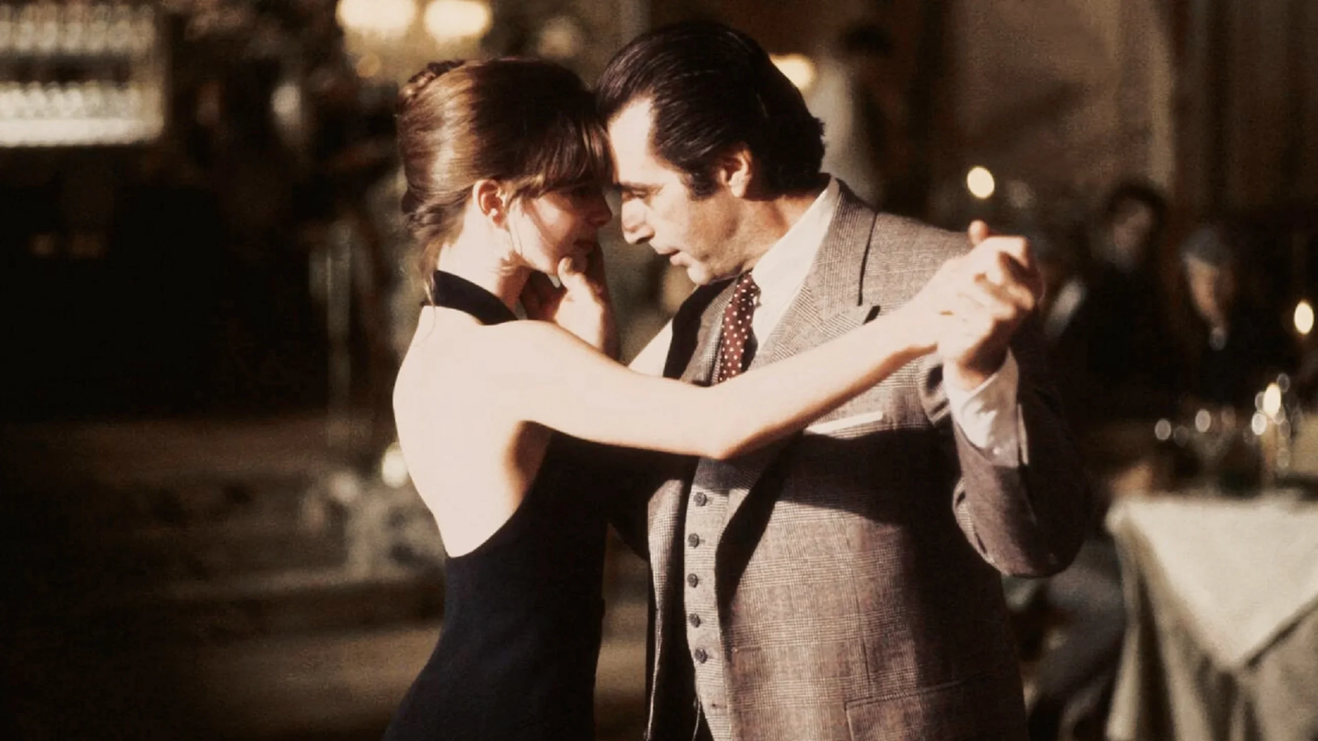 Kadın Kokusu - Scent Of A Woman (1992) 1992, Al Pacino, Bo Goldman, Bradley Whitford, Chris O'Donnell, Dram, Gabrielle Anwar, Giovanni Arpino, James Rebhorn, Martin Brest, Richard Venture, Rochelle Oliver, Ruggero Maccari