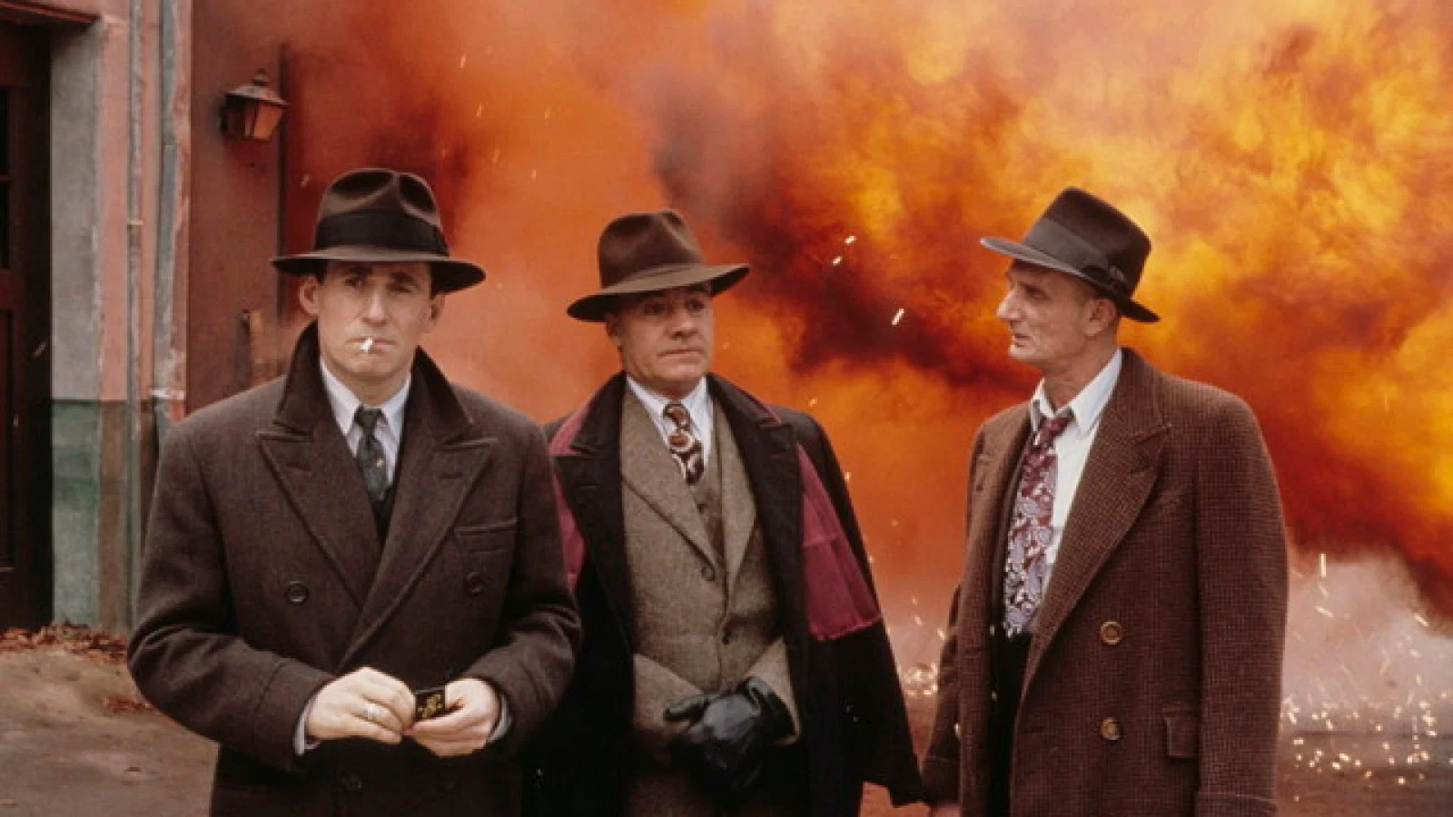 Miller Kavşağı - Miller's Crossing (1990) 2 1990 yapımı film Miller Kavşağı - Miller's Crossing'in bilgileri, fragmanı ve diğer detayları içerikte yer alıyor.