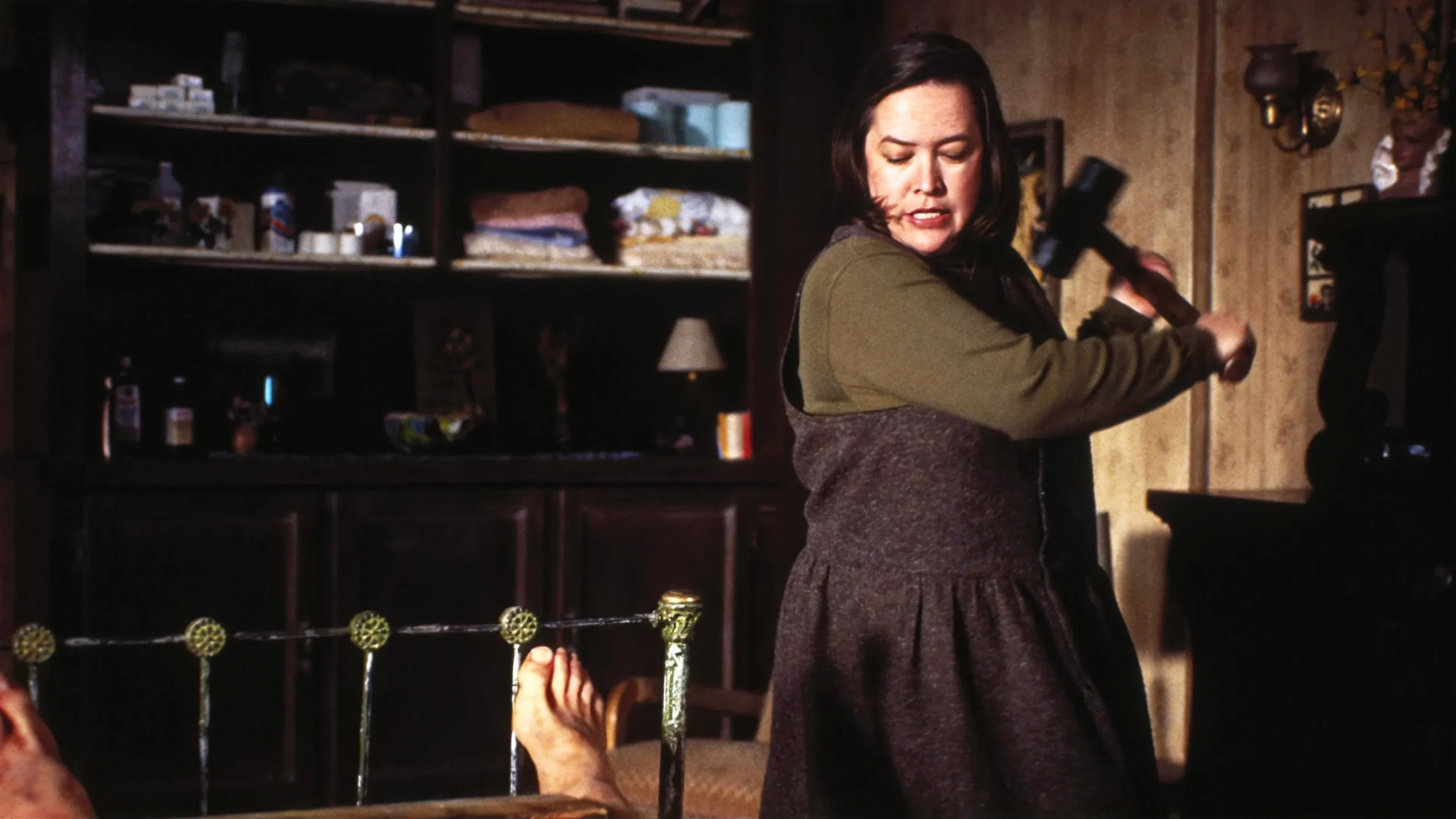 Ölüm Kitabı - Misery (1990) 2 1990 yapımı film Ölüm Kitabı - Misery'nin bilgileri, fragmanı ve diğer detayları içerikte yer alıyor.
