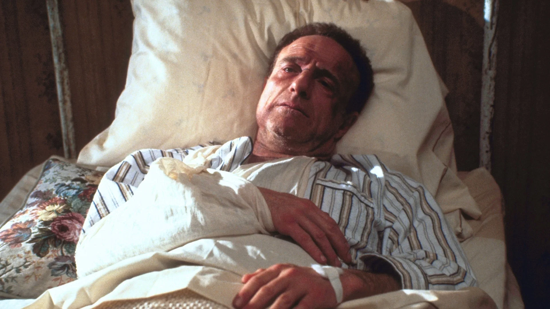 Ölüm Kitabı - Misery (1990) 5 Ölüm Kitabı - Misery (1990) 1990, Dram, Frances Sternhagen, Gerilim, Graham Jarvis, James Caan, Kathy Bates, Lauren Bacall, Richard Farnsworth, Rob Reiner, Stephen King, William Goldman