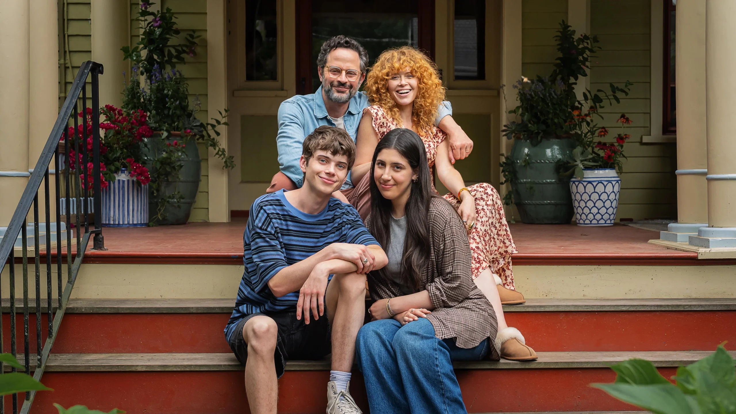 Roommates (2026) 2026, Aidan Langford, Carol Kane, Ceara O'Sullivan, Chandler Levack, Chloe East, Jimmy Fowlie, Komedi, Megan Thee Stallion, Natasha Lyonne, Nick Kroll, Sadie Sandler