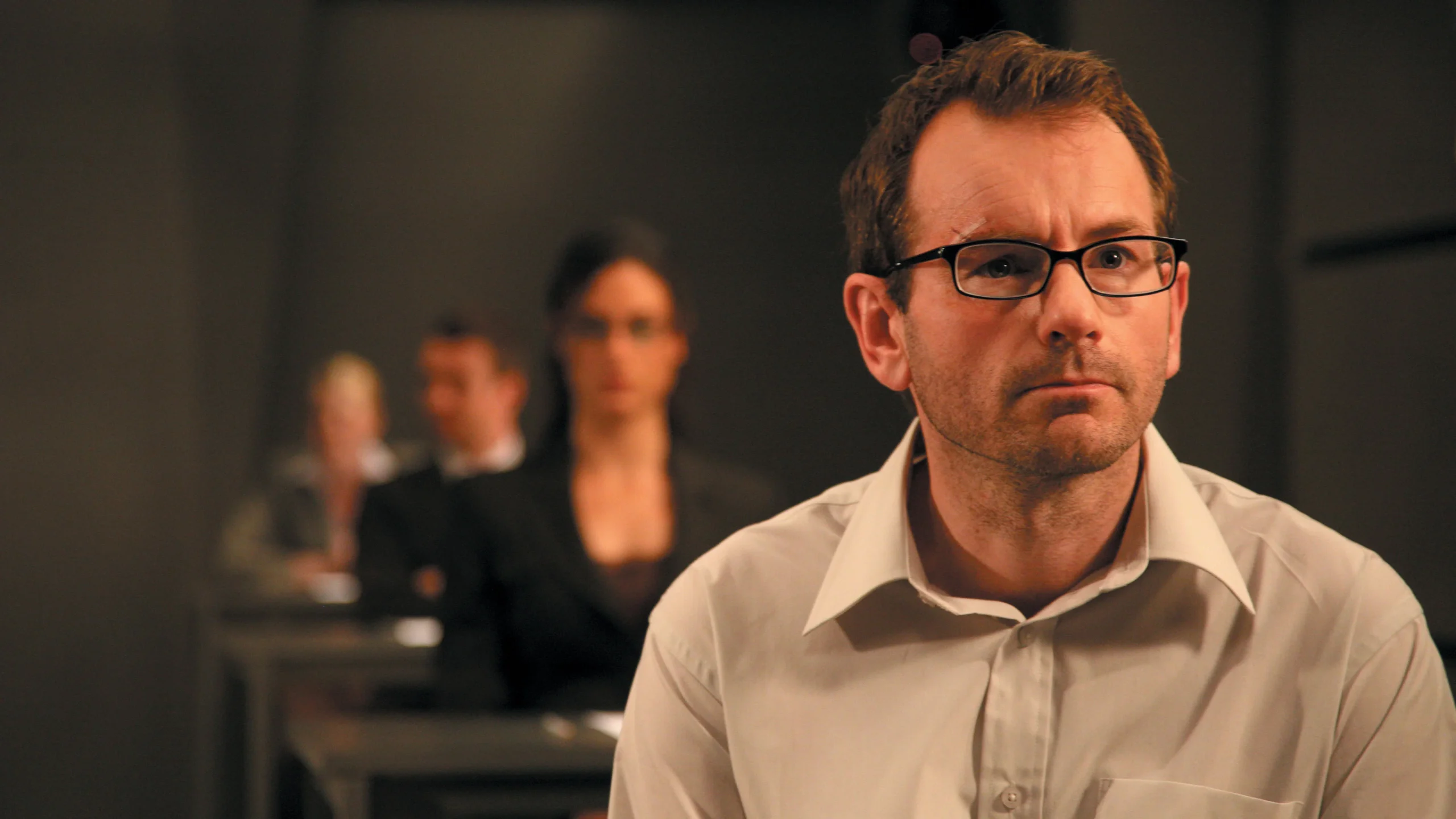 Sınav - Exam (2009) 2009, Adar Beck, Chukwudi Iwuji, Gemma Chan, Gerilim, Gizem, John Lloyd Fillingham, Luke Mably, Nathalie Cox, Pollyanna McIntosh, Simon Garrity, Stuart Hazeldine, Suç