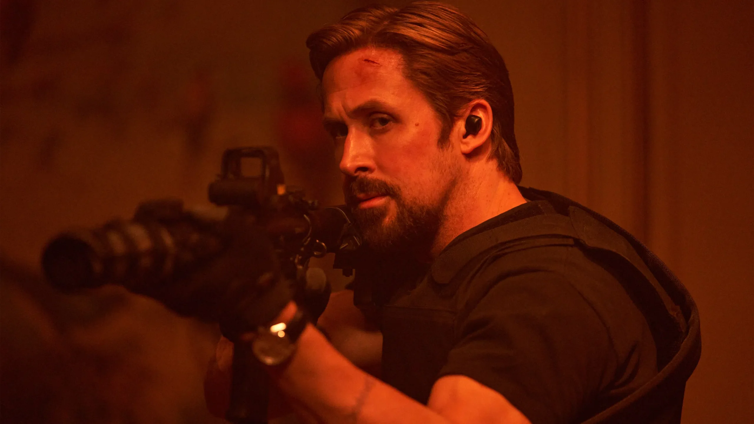 The Gray Man (2022) 3 The Gray Man (2022) Aksiyon, Alfre Woodard, Ana de Armas, Anthony Russo, Billy Bob Thornton, Chris Evans, Christopher Markus, Gerilim, Gizem, Jessica Henwick, Joe Russo, Ryan Gosling, Stephen McFeely