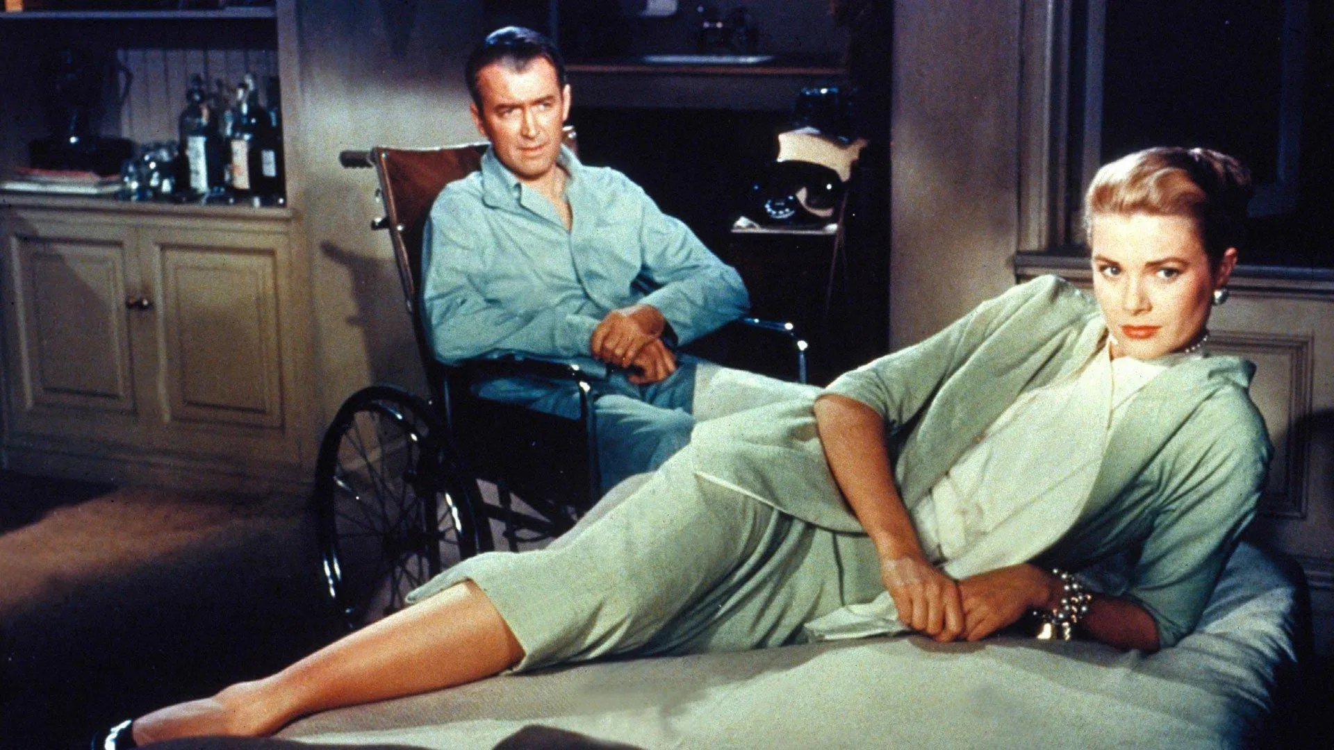 Arka Pencere - Rear Window (1954) 1954, Alfred Hitchcock, Cornell Woolrich, Dram, Gerilim, Gizem, Grace Kelly, James Stewart, John Michael Hayes, Judith Evelyn, Raymond Burr, Ross Bagdasarian, Thelma Ritter, Wendell Corey