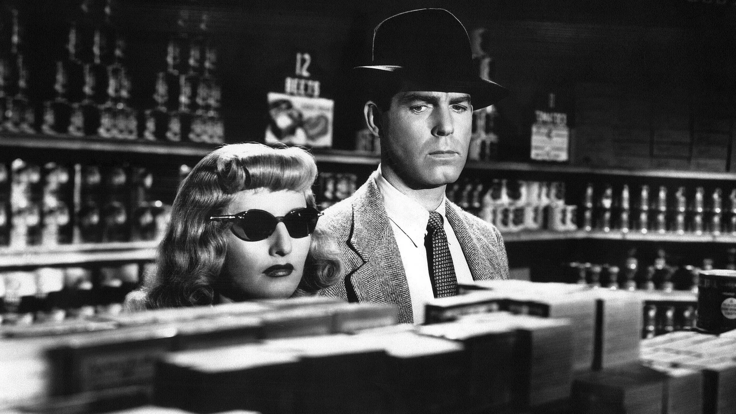 1944 yapımı film Çifte Tazminat - Double Indemnity'nin bilgileri, fragmanı ve diğer detayları içerikte yer alıyor.