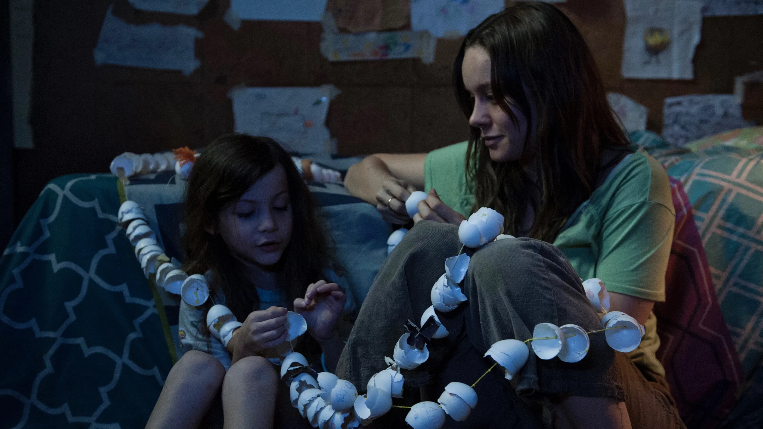 Gizli Dünya - Room (2015) 2015, Brie Larson, Dram, Emma Donoghue, Gerilim, Jacob Temblay, Joan llen, Kate Drummond, Lenny Abrahamson, Matt Gordon, Sean Bridgers, Wendy Crewson
