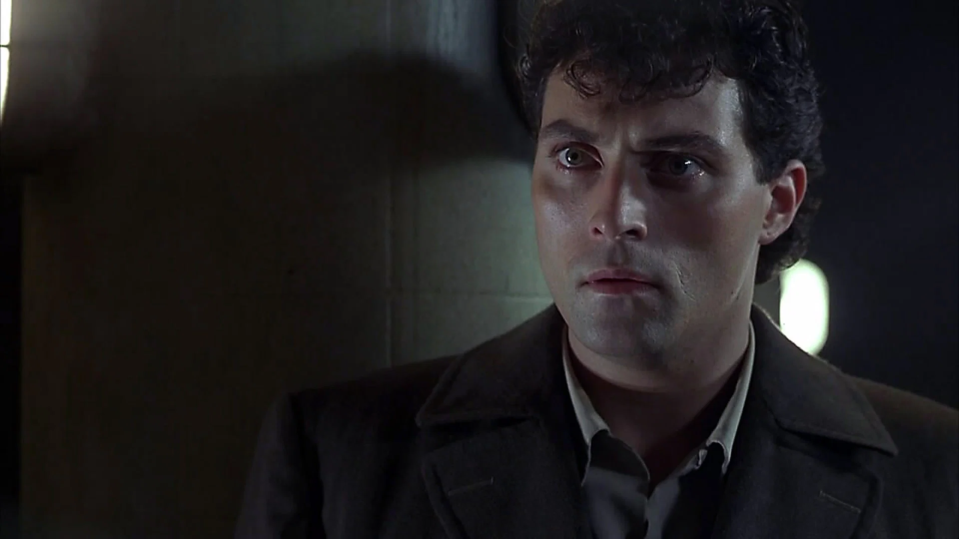 Karanlık Şehir - Dark City (1998) 1998, Alex Proyas, Bilim Kurgu, David S. Goyer, Fantastik, Gerilim, Gizem, Jennifer Connelly, Kiefer Sutherland, Lem Dobbs, Rufus Sewell, William Hurt