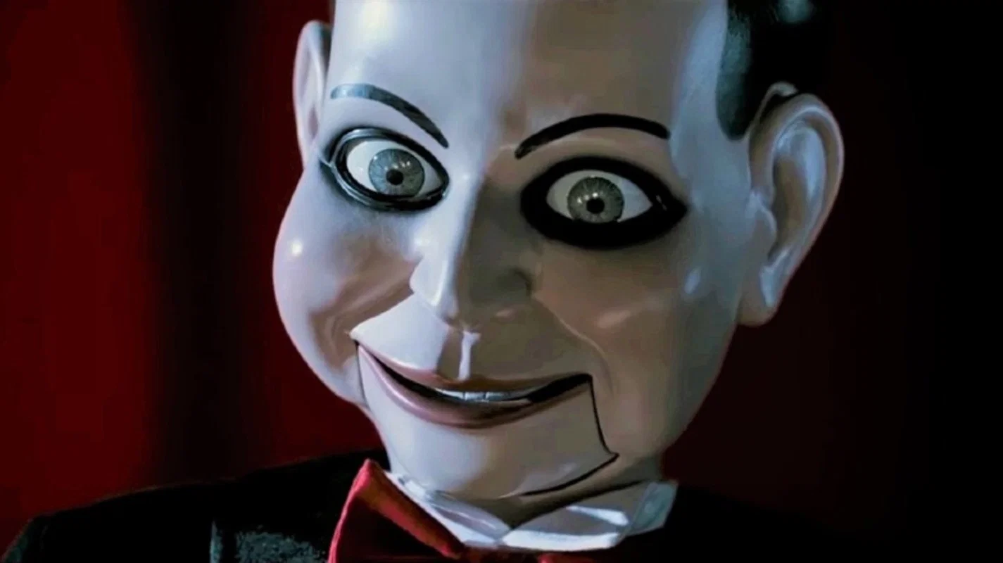 Ölüm Sessizliği - Dead Silence (2007) 4 Ölüm Sessizliği - Dead Silence (2007) 2007, Amber Valletta, Donnie Wahlberg, Gerilim, Gizem, James Wan, Korku, Leigh Whannell, Michael Fairman, Ryan Kwanten