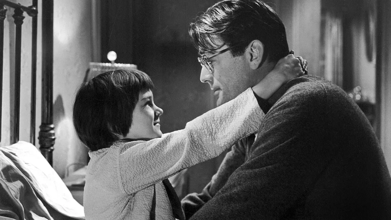 1962 yapımı film Bülbülü Öldürmek - To Kill a Mockingbird'un bilgileri, fragmanı ve diğer detayları içerikte yer alıyor.