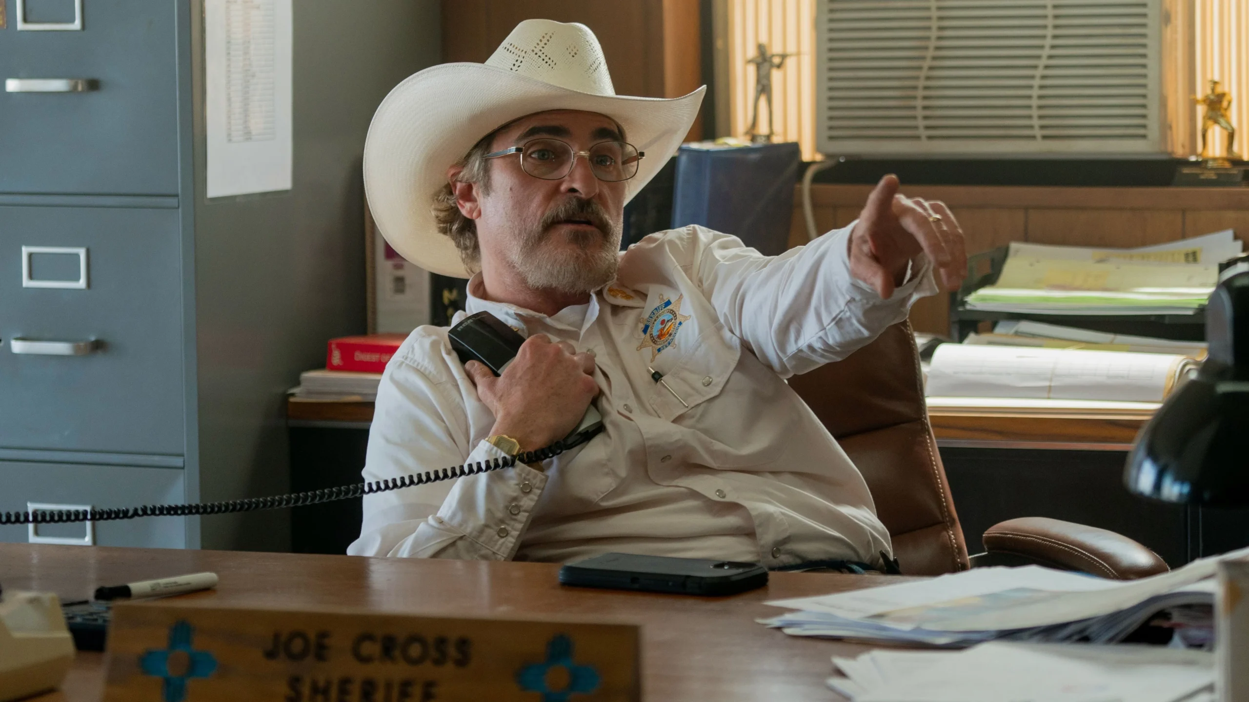 Eddington 3 Eddington 2025, Amélie Hoeferle, Amerika Birleşik Devletleri, Ari Aster, Austin Butler, Cameron Mann, Deirdre O'Connell, Emma Stone, Finlandiya, İngilizce, Joaquin Phoenix, Komedi, Micheal Ward, Pedro Pascal, Suç, Vahşi Batı