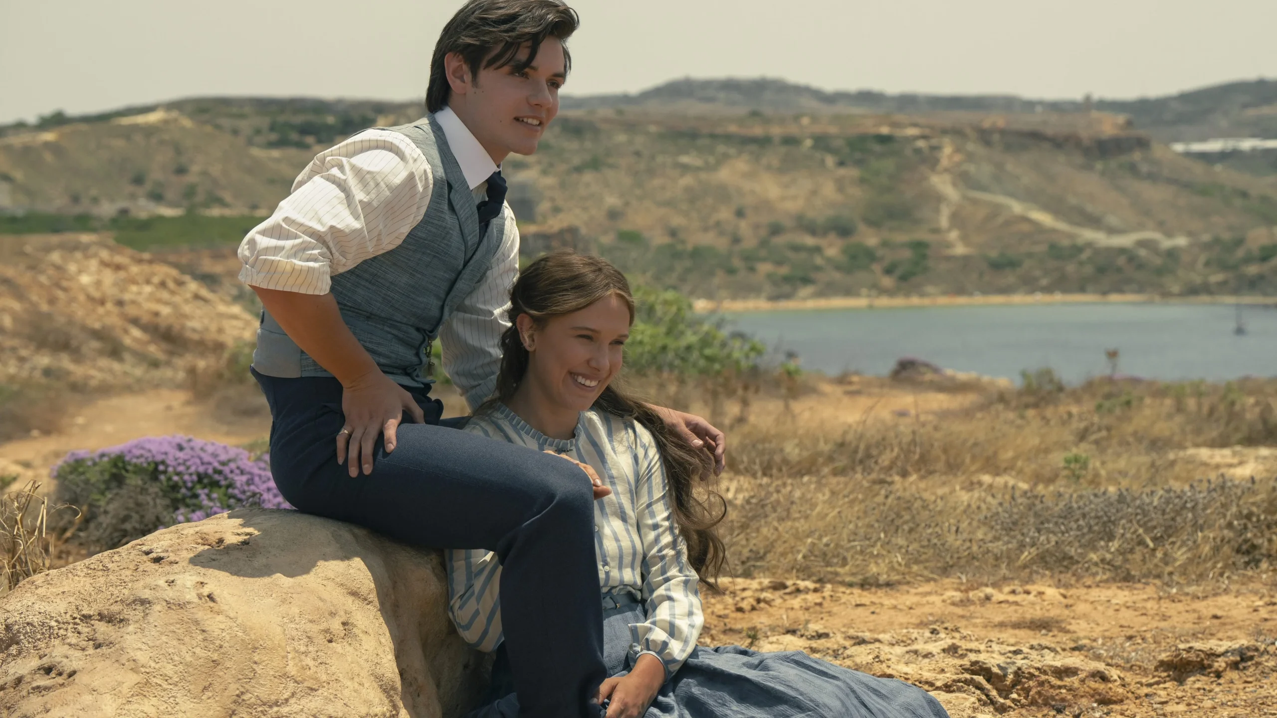 Enola Holmes 3 (2026) 2026, Aksiyon, Dram, Gizem, Helena Bonham Carter, Henry Cavill, Jack Thorne, Komedi, Macera, Millie Bobby Brown, Nancy Springer, Philip Barantini, Suç