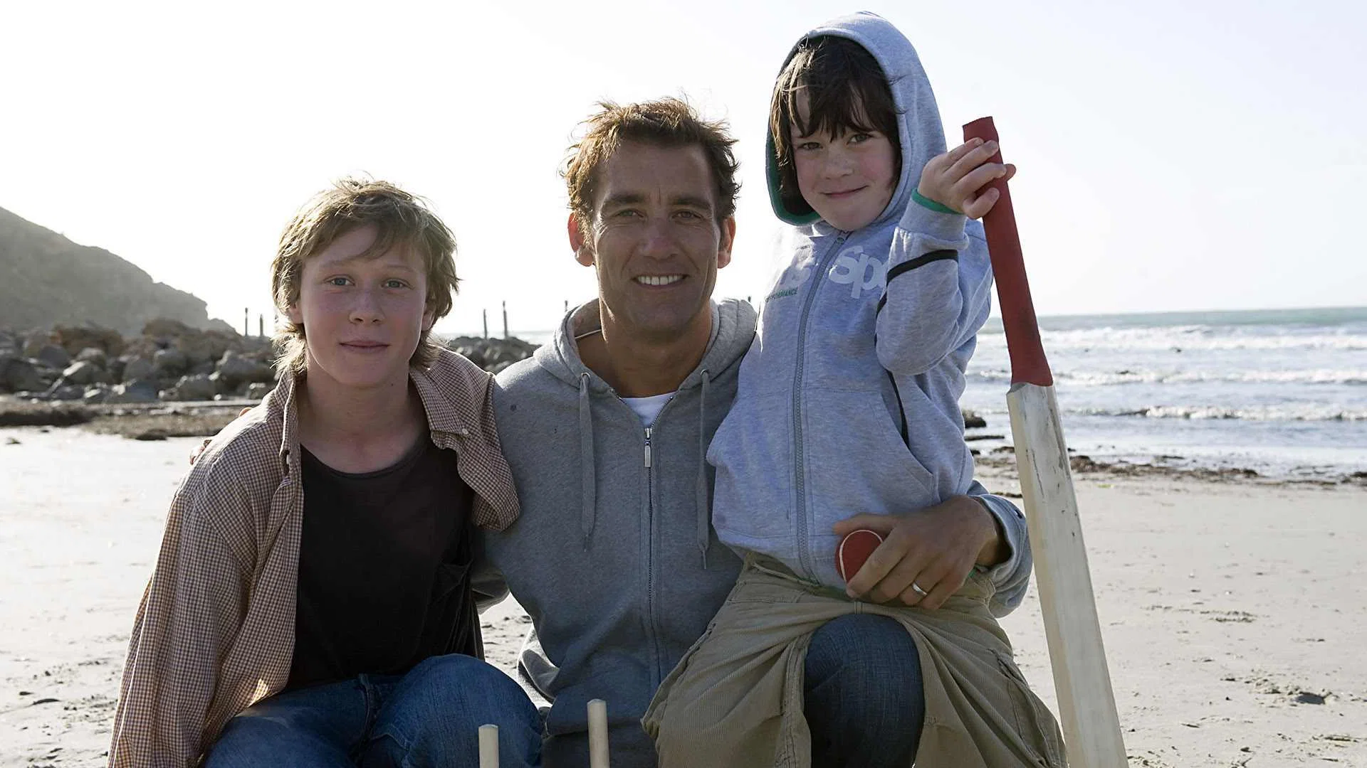 The Boys Are Back (2009) 2009, Allan Cubitt, Clive Owen, Dram, Emma Booth, Laura Fraser, Scott Hicks, Simon Carr