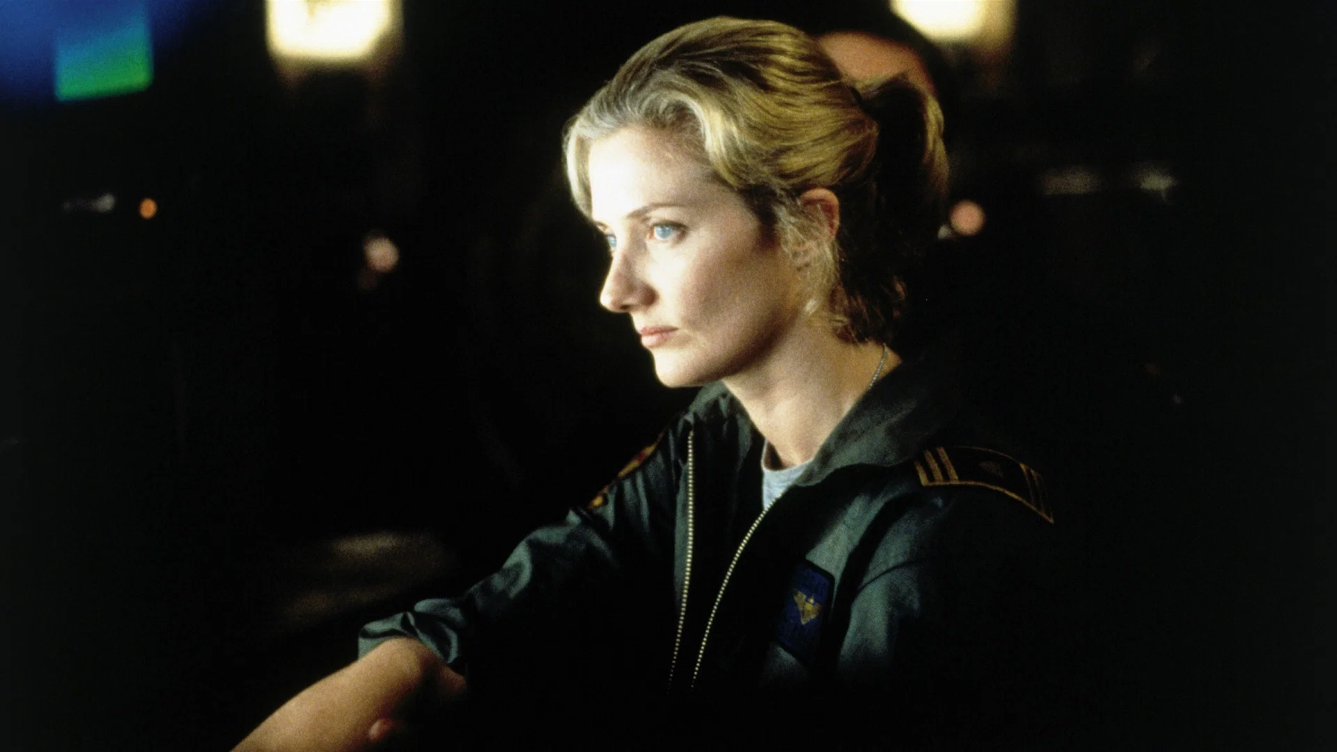 Ufuk Faciası 1997, Amerika Birleşik Devletleri, Bilim Kurgu, Birleşik Krallık, Gizem, İngilizce, Jack Noseworthy, Jason Isaacs, Joely Richardson, Kathleen Quinlan, Korku, Latince, Laurence Fishburne, Paul W.S. Anderson, Philip Eisner, Richard T. Jones, Sam Neill, Sean Pertwee