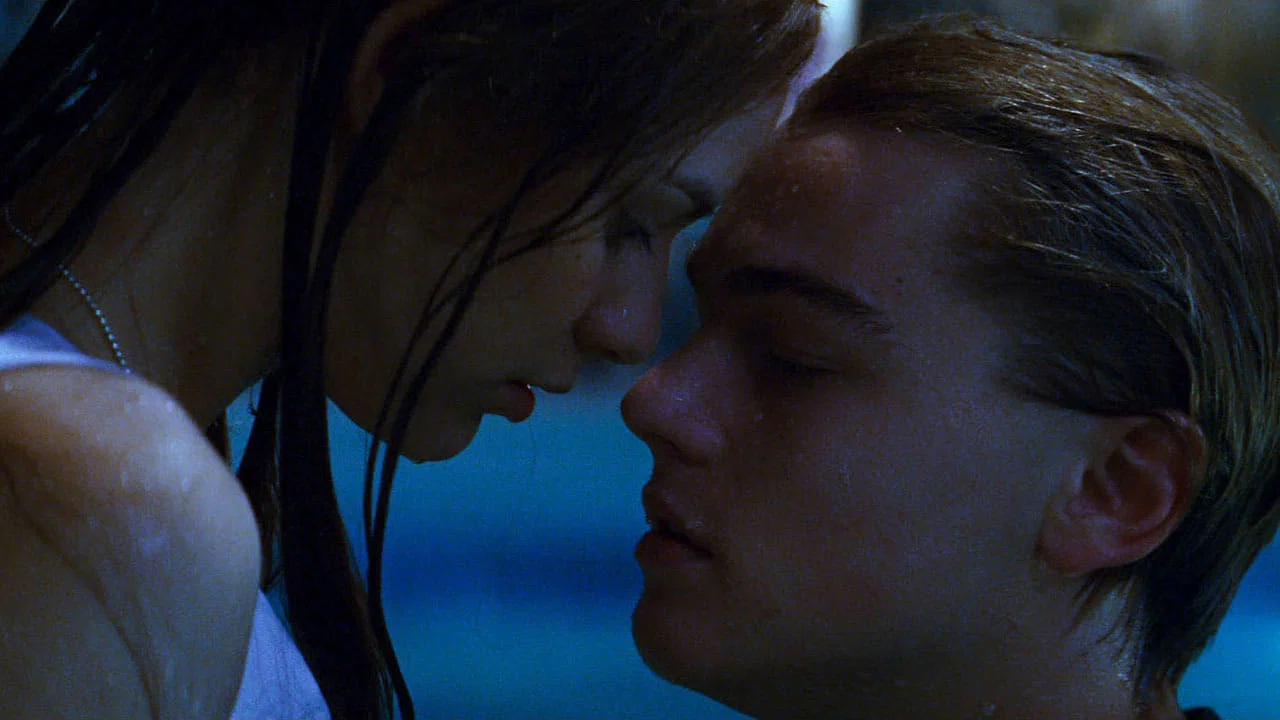 Romeo ve Juliet 4 Romeo ve Juliet 1996, Amerika Birleşik Devletleri, Avustralya, Baz Luhrmann, Brian Dennehy, Claire Danes, Craig Pearce, Dram, İngilizce, Jesse Bradford, John Leguizamo, Leonardo DiCaprio, Paul Rudd, Romantik, Vondie Curtis-Hall