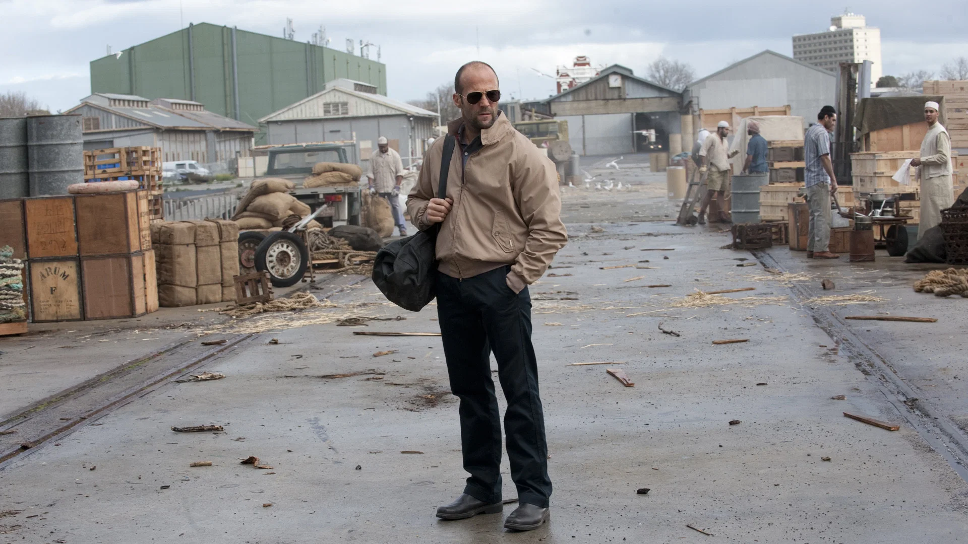 Seçkin Katiller 3 Seçkin Katiller 2011, Aden Young, Aksiyon, Amerika Birleşik Devletleri, Avustralya, Ben Mendelsohn, Birleşik Krallık, Clive Owen, Dominic Purcell, Fas, Fransa, Gary McKendry, Gerilim, İngilizce, Jason Statham, Macera, Ranulph Fiennes, Robert De Niro, Yvonne Strahovski