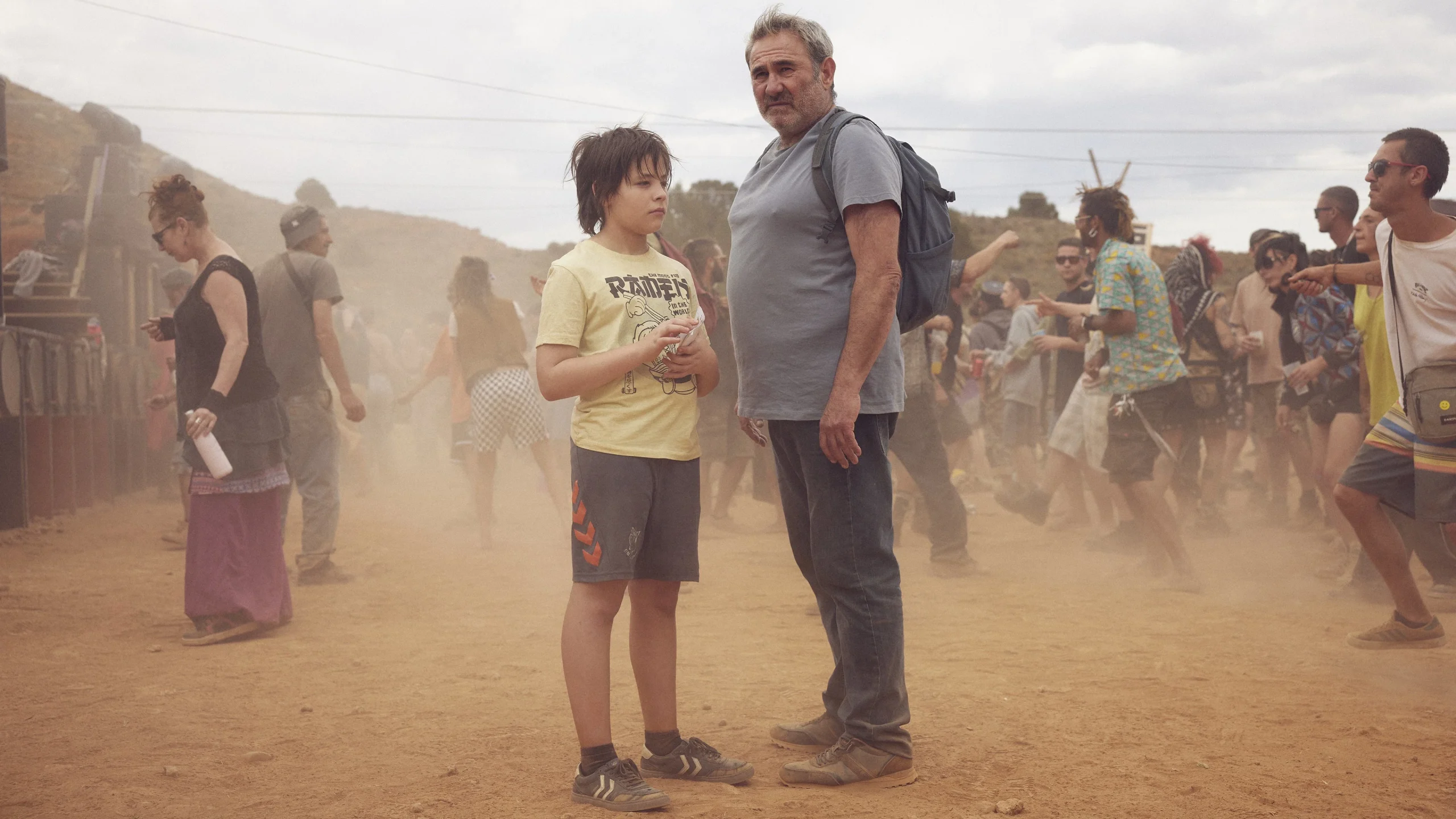 Sırat 1 2025 yapımı film Sirat Trance en el desierto'nun bilgileri, fragmanı ve diğer detayları içerikte yer alıyor.