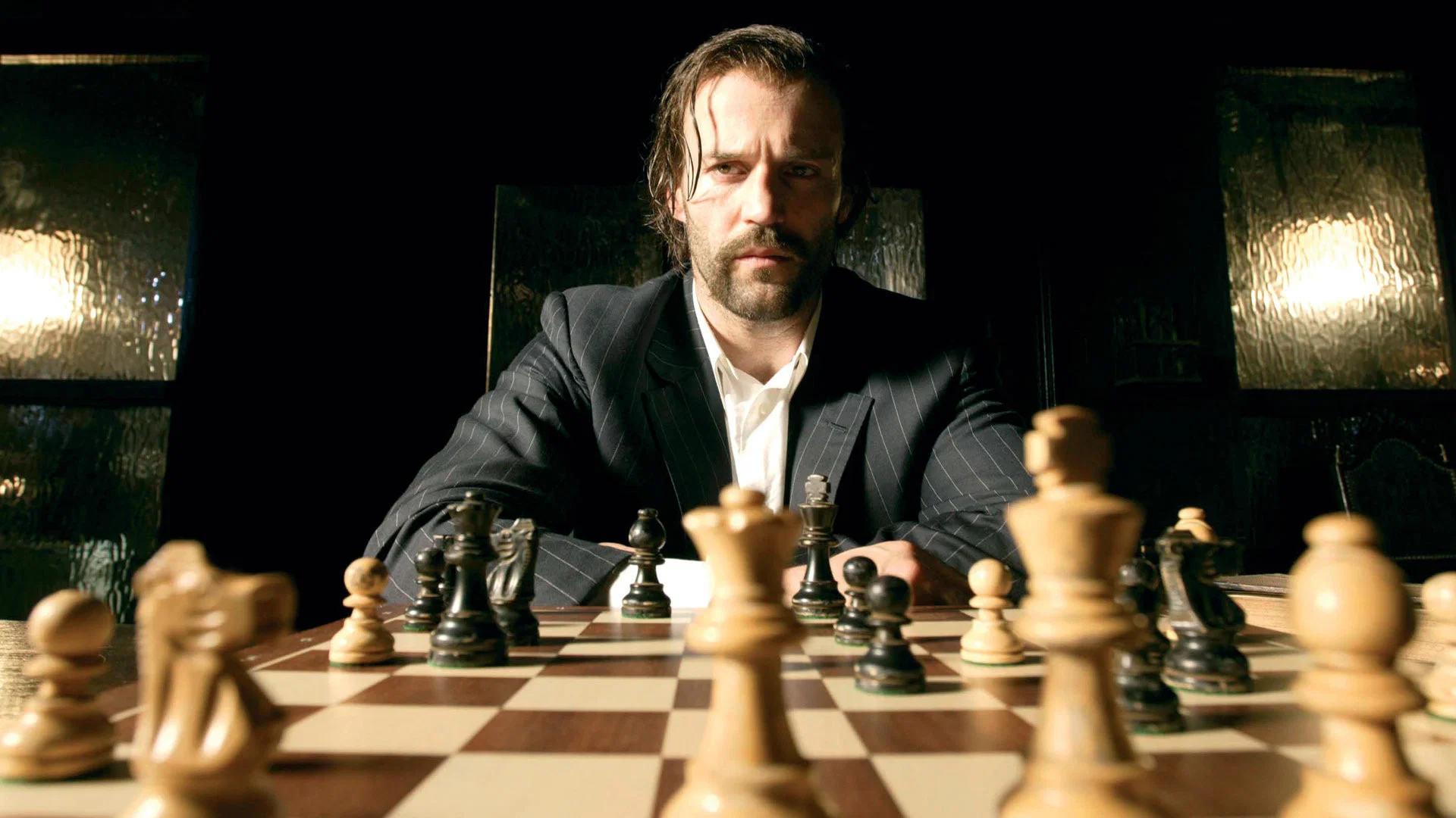 Tabanca 1 2005 yapımı film Tabanca - Revolver'in bilgileri, fragmanı ve diğer detayları sizler için içerikte yer almaktadır.